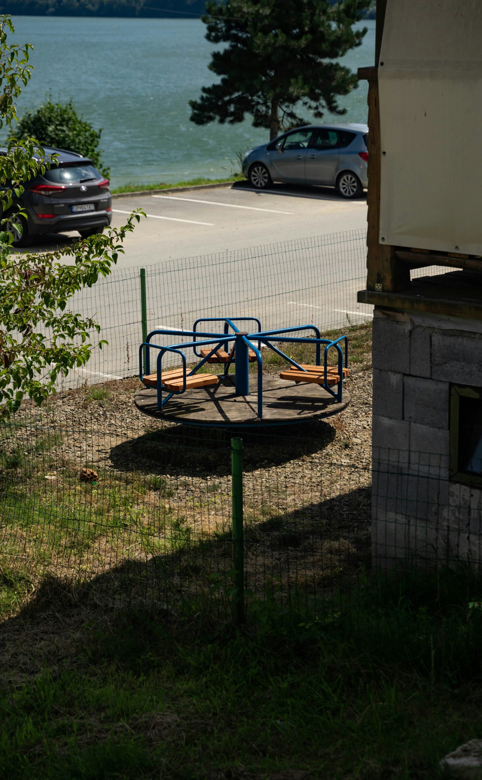 How Should I Mulch A Playground?